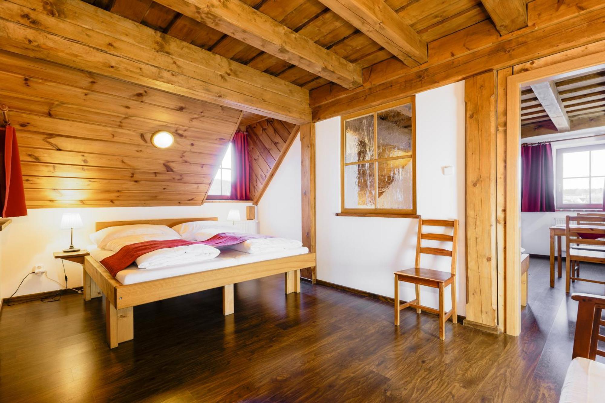 Hotel Leyla Frymburk nad Vltavou Exterior foto